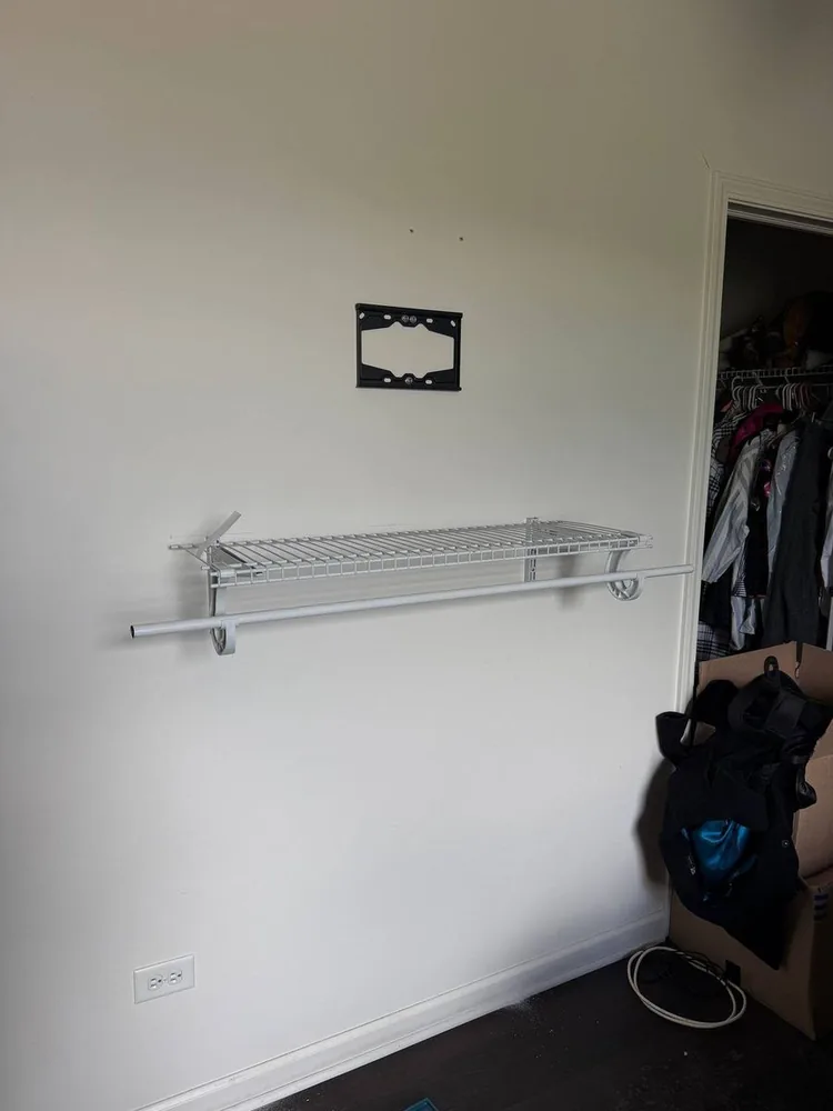 Shelf Installation work in Buffalo Grove